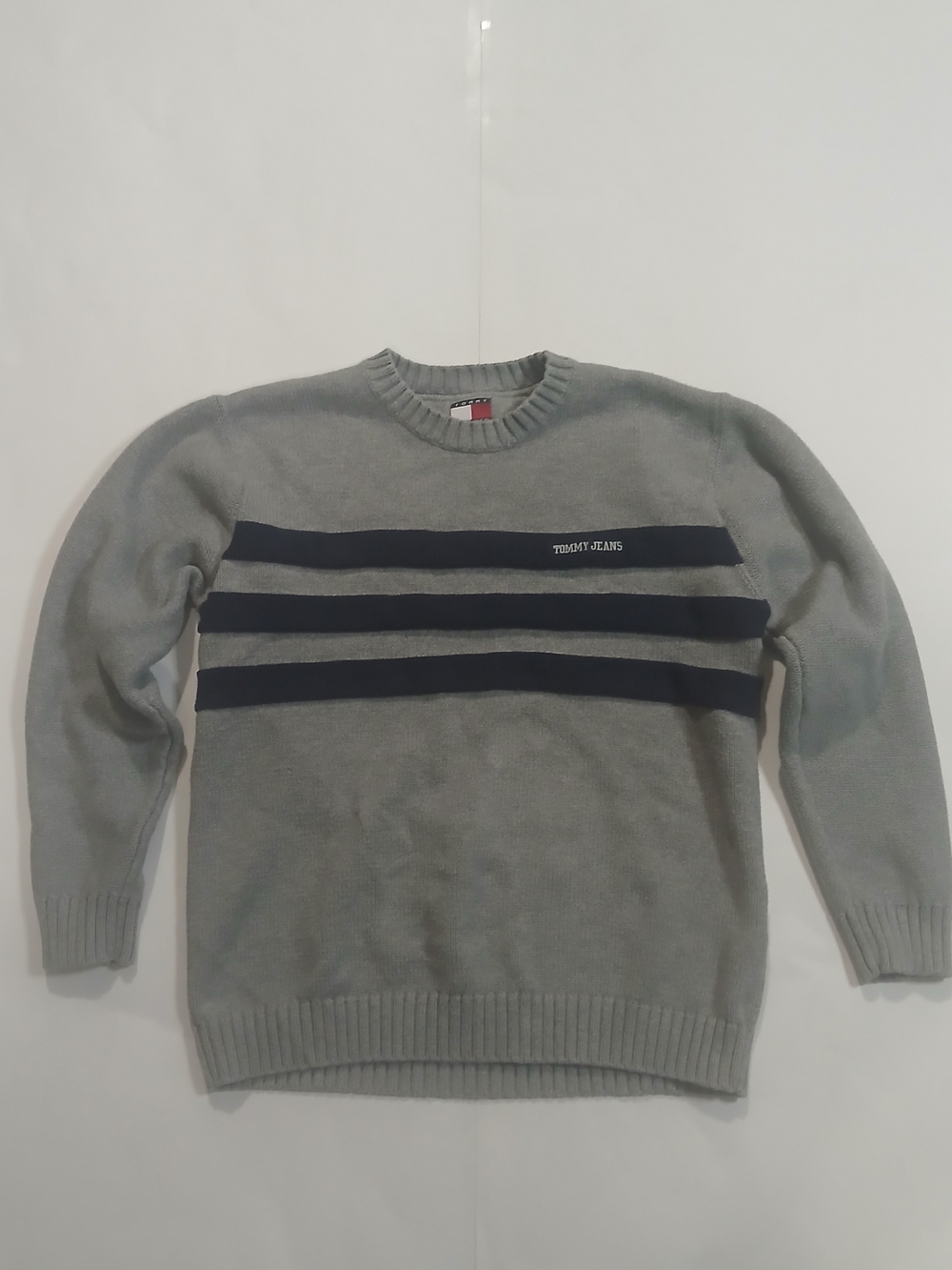 Tommy Hilfiger Grey Crewneck Sweater with Navy Stripes
